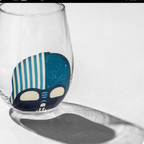 JOY JOLT Set of 4 Stemless Painted Star Wars Helmet Glasses - Picture 9 of 9